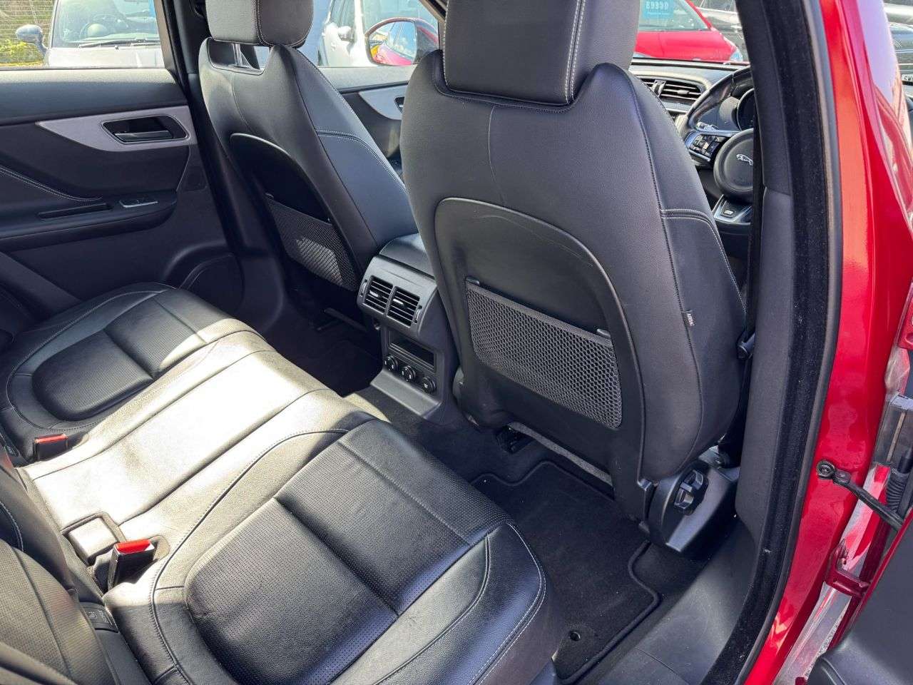 2018 JAGUAR F-PACE 2018 JAGUAR F-PACE