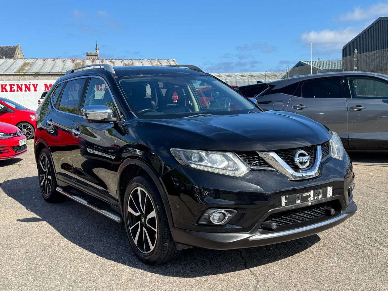 A 2016 NISSAN X-TRAIL 1.6 dCi Tekna SUV 5dr Diesel Manual 4WD Euro 6 (s/s) (130 ps) A 2016 NISSAN X-TRAIL 1.6 dCi Tekna SUV 5dr Diesel Manual 4WD Euro 6 (s/s) (130 ps)