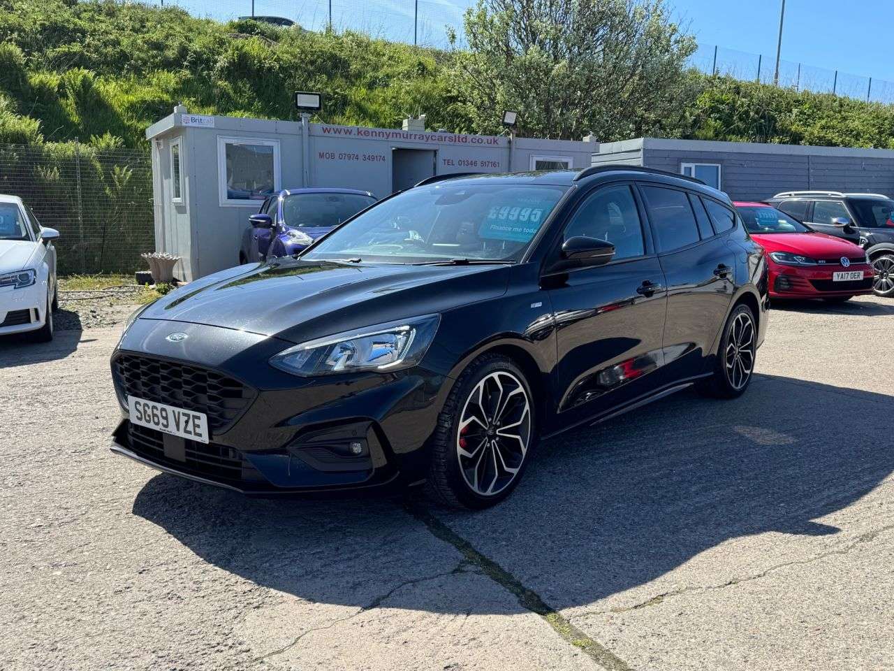 A 2019 FORD FOCUS 2.0 EcoBlue ST-Line X Estate 5dr Diesel Manual Euro 6 (s/s) (150 ps) A 2019 FORD FOCUS 2.0 EcoBlue ST-Line X Estate 5dr Diesel Manual Euro 6 (s/s) (150 ps)