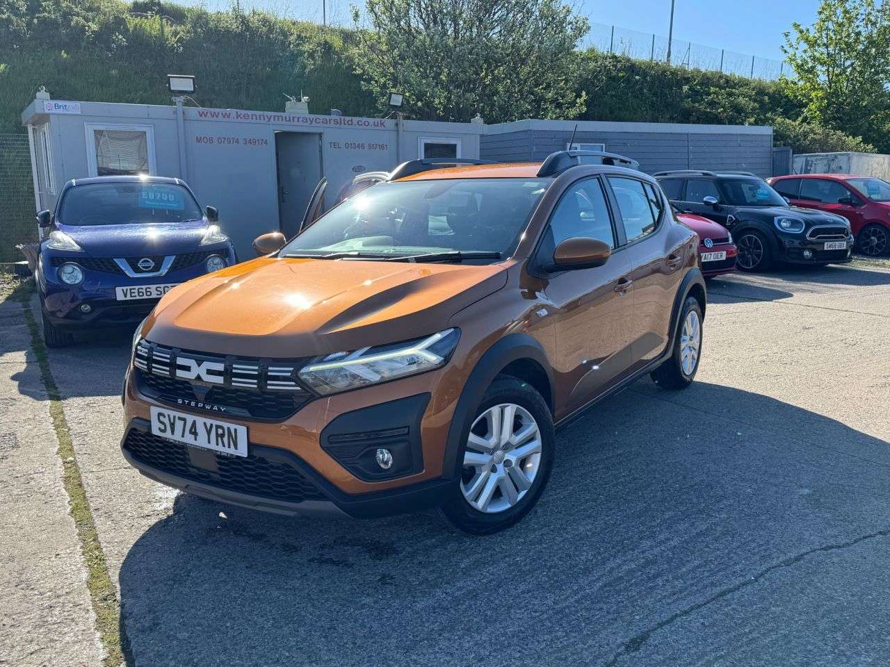 A 2024 DACIA SANDERO STEPWAY 1.0 TCe Expression Hatchback 5dr Bi Fuel Manual Euro 6 (s/s) (100 ps) A 2024 DACIA SANDERO STEPWAY 1.0 TCe Expression Hatchback 5dr Bi Fuel Manual Euro 6 (s/s) (100 ps)