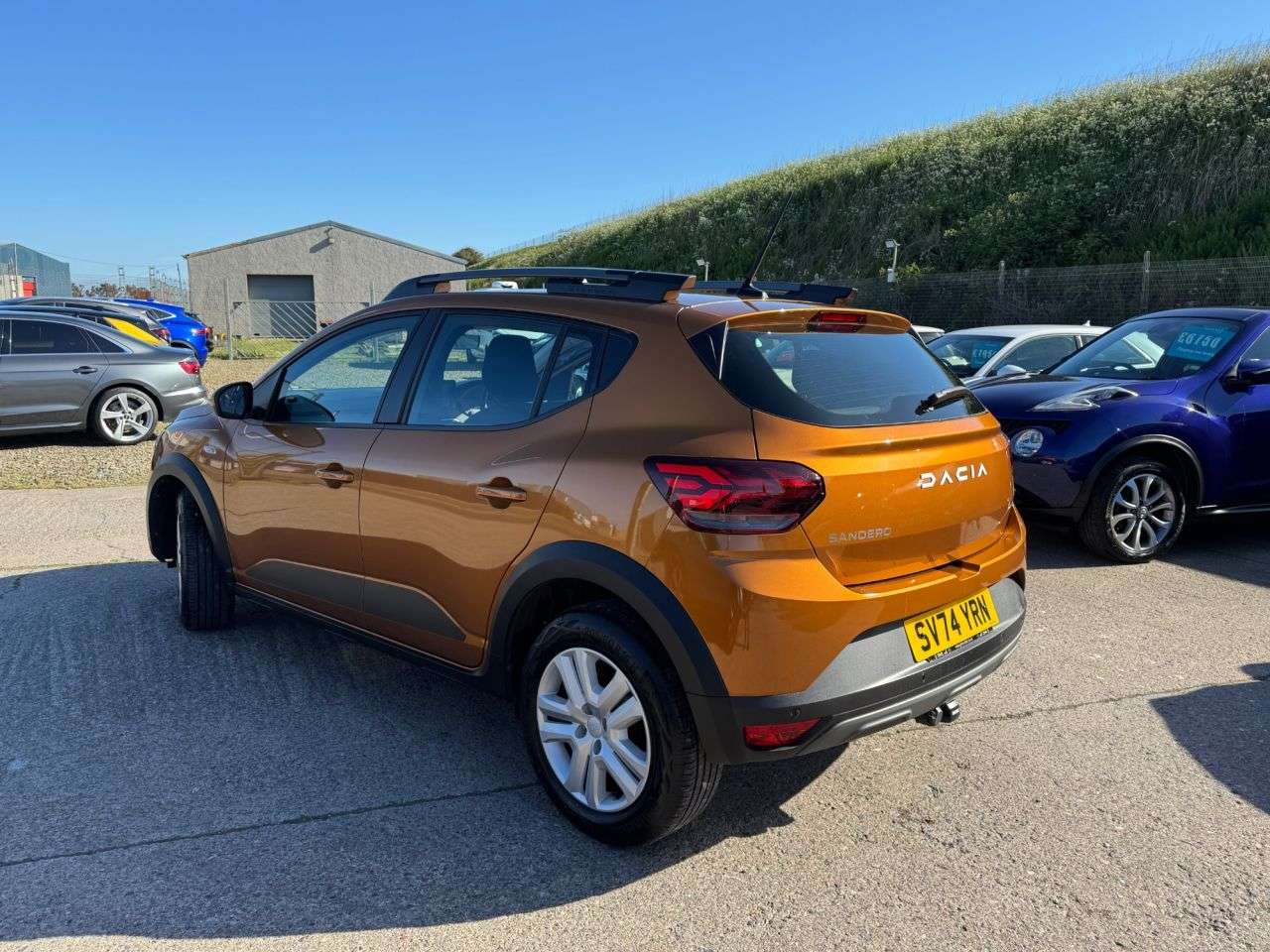A 2024 DACIA SANDERO STEPWAY 1.0 TCe Expression Hatchback 5dr Bi Fuel Manual Euro 6 (s/s) (100 ps) A 2024 DACIA SANDERO STEPWAY 1.0 TCe Expression Hatchback 5dr Bi Fuel Manual Euro 6 (s/s) (100 ps)