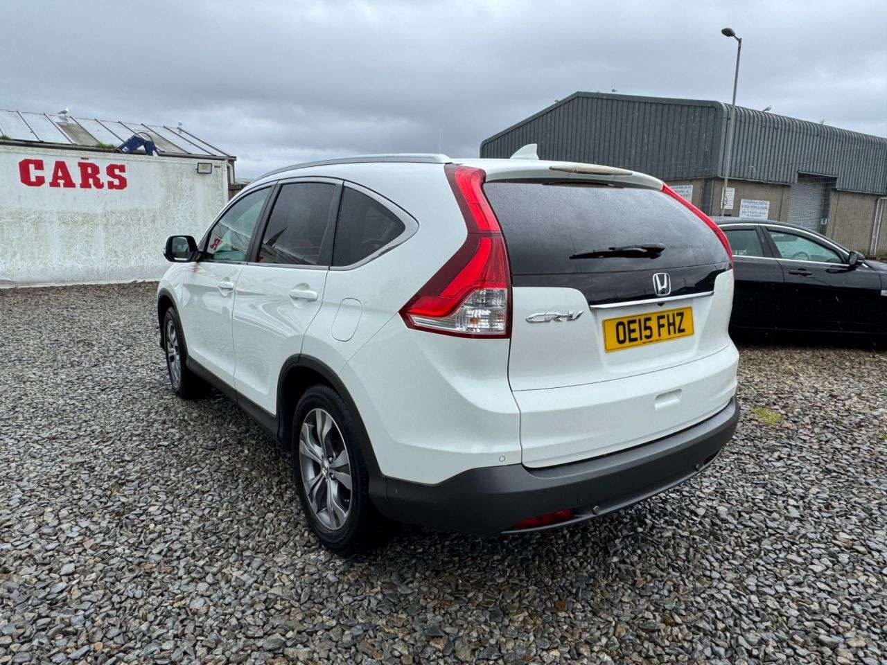 A 2015 HONDA CR-V 2.0 i-VTEC SR SUV 5dr Petrol Auto 4WD Euro 5 (155 ps) A 2015 HONDA CR-V 2.0 i-VTEC SR SUV 5dr Petrol Auto 4WD Euro 5 (155 ps)