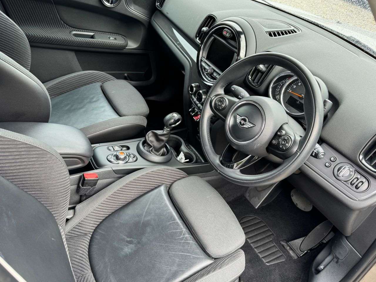 2017 MINI COUNTRYMAN 2017 MINI COUNTRYMAN