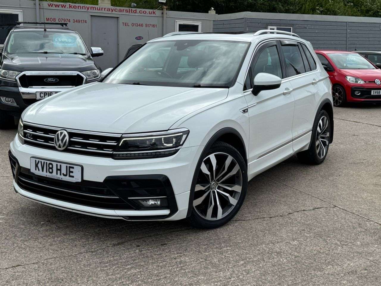 A 2018 VOLKSWAGEN TIGUAN 2.0 TDI R-Line SUV 5dr Diesel DSG 4Motion Euro 6 (s/s) (190 ps) A 2018 VOLKSWAGEN TIGUAN 2.0 TDI R-Line SUV 5dr Diesel DSG 4Motion Euro 6 (s/s) (190 ps)