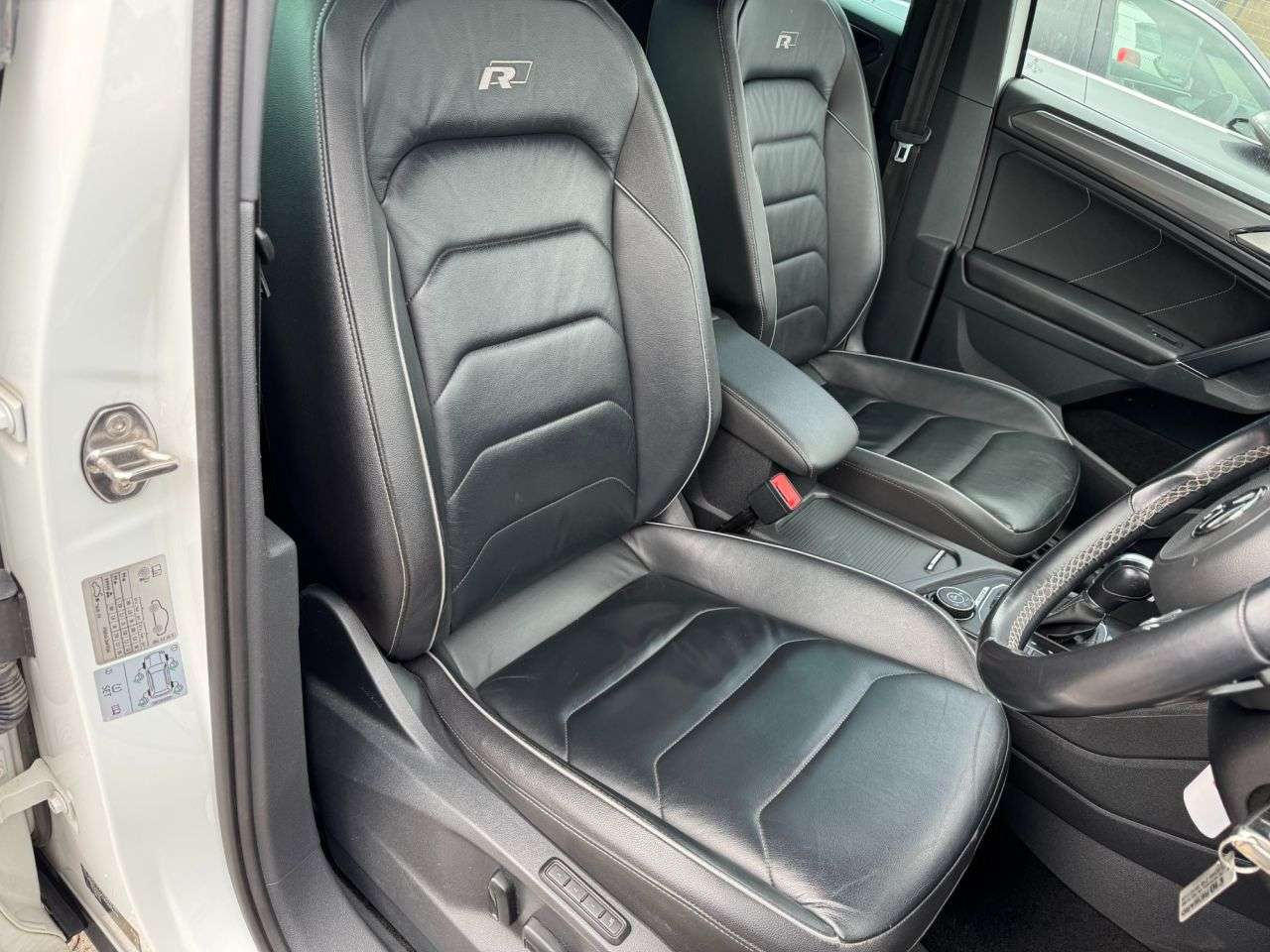 2018 VOLKSWAGEN TIGUAN 2018 VOLKSWAGEN TIGUAN