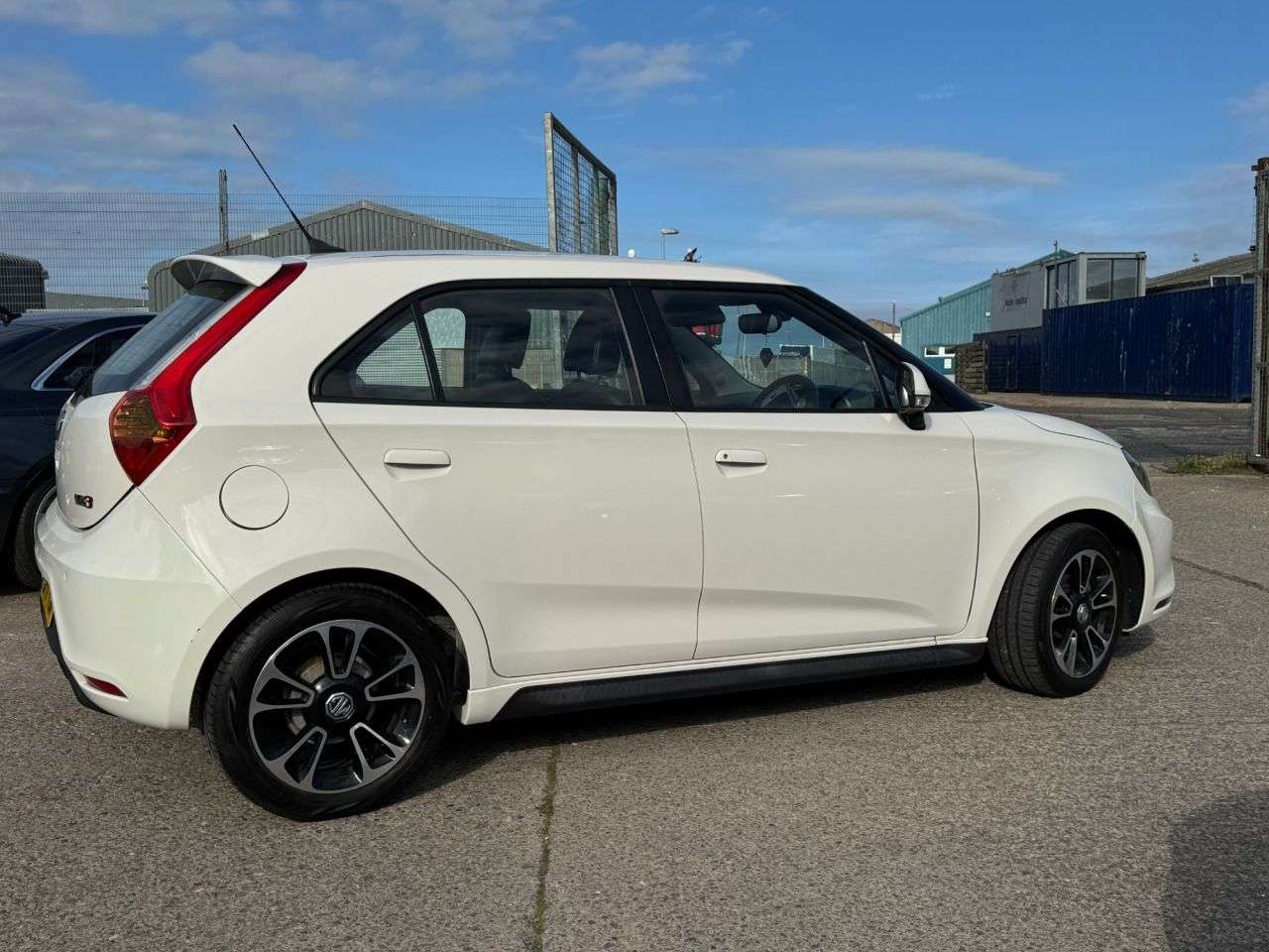 A 2017 MG MG3 1.5 VTi-TECH 3Style Hatchback 5dr Petrol Manual Euro 6 (s/s) (106 ps) A 2017 MG MG3 1.5 VTi-TECH 3Style Hatchback 5dr Petrol Manual Euro 6 (s/s) (106 ps)