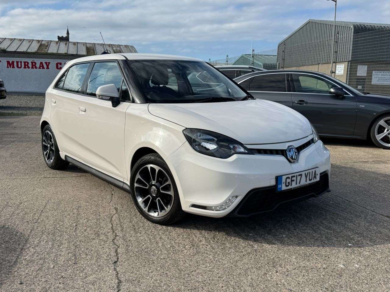 A 2017 MG MG3 1.5 VTi-TECH 3Style Hatchback 5dr Petrol Manual Euro 6 (s/s) (106 ps) A 2017 MG MG3 1.5 VTi-TECH 3Style Hatchback 5dr Petrol Manual Euro 6 (s/s) (106 ps)