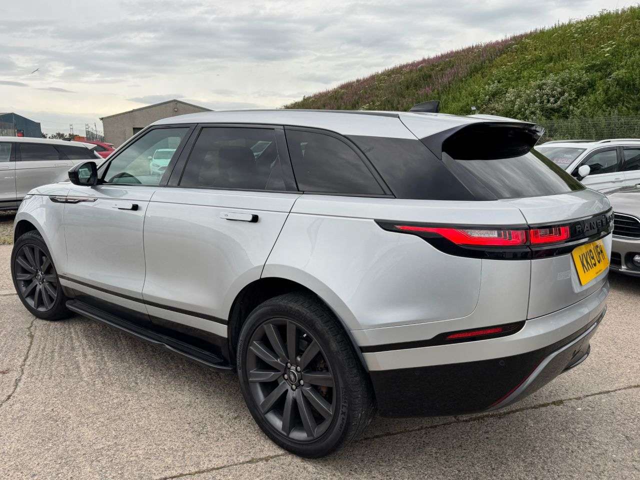 2019 LAND ROVER RANGE ROVER VELAR 2019 LAND ROVER RANGE ROVER VELAR