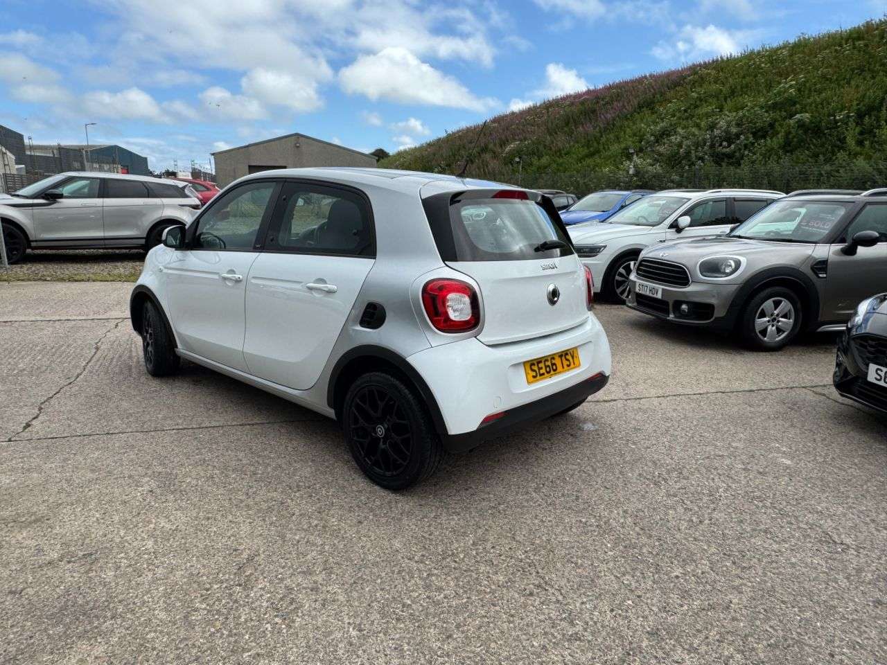 2017 SMART FORFOUR 2017 SMART FORFOUR
