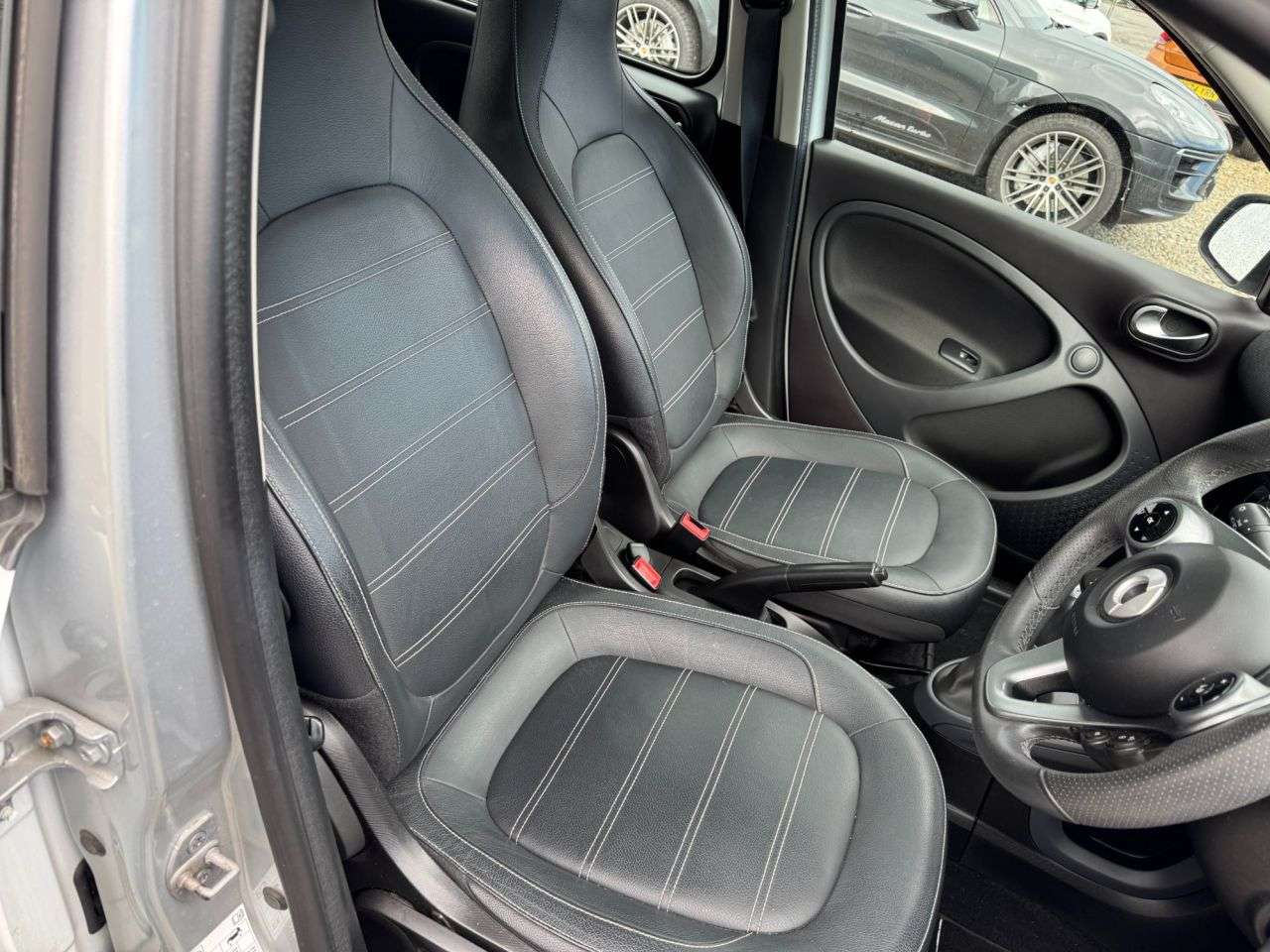 2017 SMART FORFOUR 2017 SMART FORFOUR