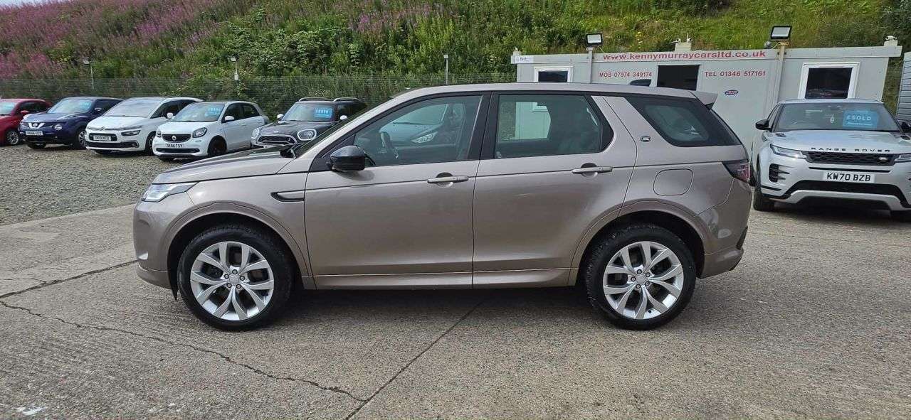 A 2022 LAND ROVER DISCOVERY SPORT 1.5 P300e 12.2kWh Urban Edition SUV 5dr Petrol Plug-in Hybrid Auto 4WD Euro A 2022 LAND ROVER DISCOVERY SPORT 1.5 P300e 12.2kWh Urban Edition SUV 5dr Petrol Plug-in Hybrid Auto 4WD Euro