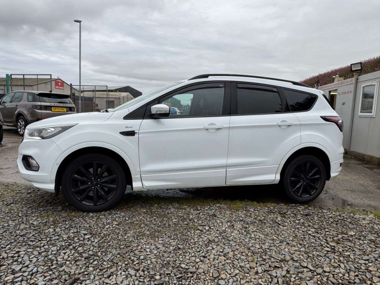 A 2017 FORD KUGA 2.0 TDCi EcoBlue ST-Line SUV 5dr Diesel Manual Euro 6 (s/s) (150 ps) A 2017 FORD KUGA 2.0 TDCi EcoBlue ST-Line SUV 5dr Diesel Manual Euro 6 (s/s) (150 ps)
