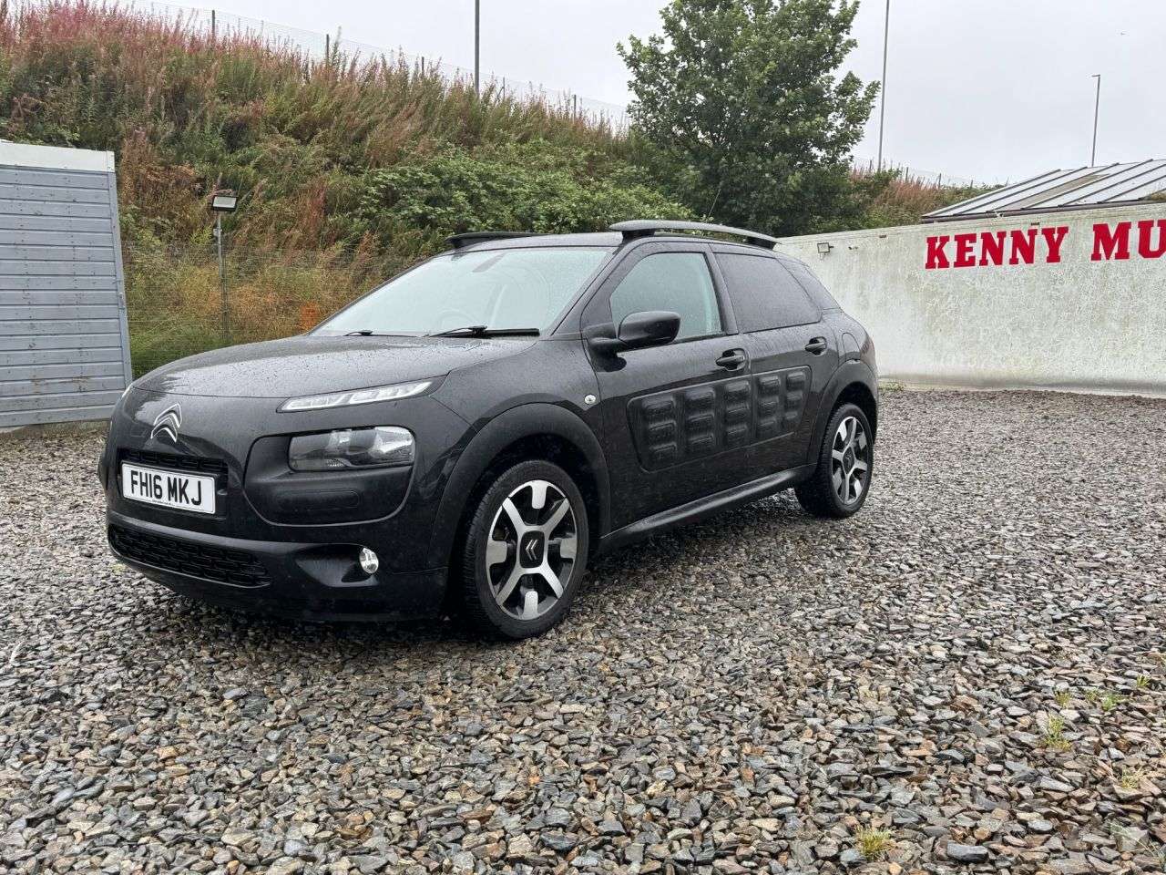 A 2016 CITROEN C4 CACTUS 1.6 BlueHDi Flair Hatchback 5dr Diesel Manual Euro 6 (100 ps) A 2016 CITROEN C4 CACTUS 1.6 BlueHDi Flair Hatchback 5dr Diesel Manual Euro 6 (100 ps)