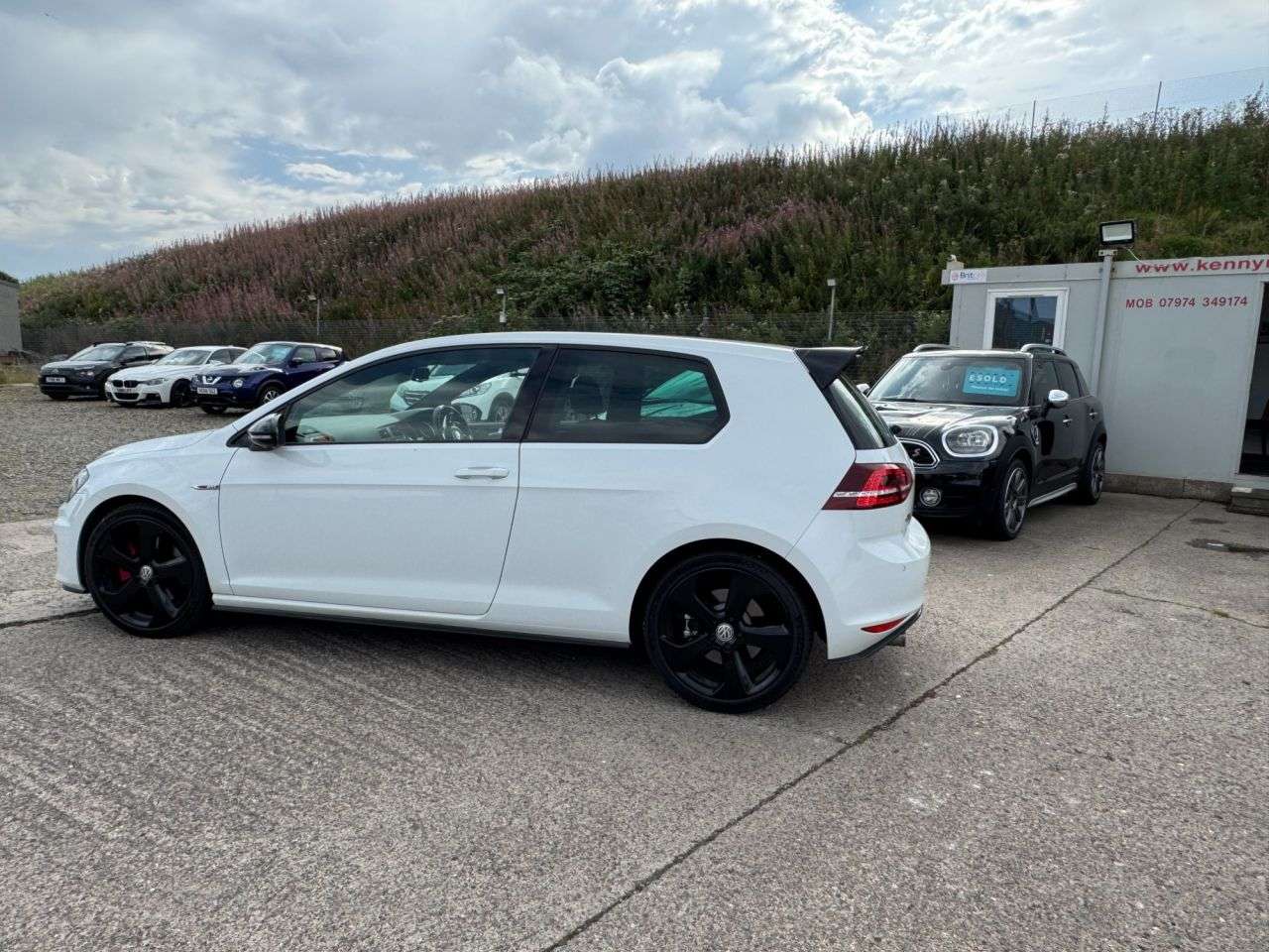 2015 VOLKSWAGEN GOLF 2015 VOLKSWAGEN GOLF