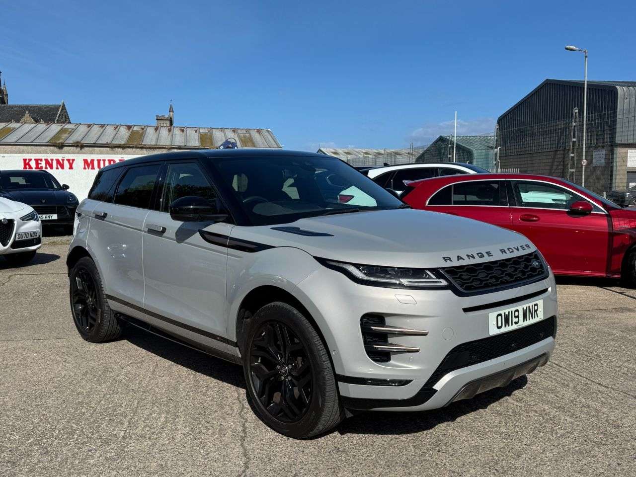 A 2019 LAND ROVER RANGE ROVER EVOQUE 2.0 D180 First Edition SUV 5dr Diesel Auto 4WD Euro 6 (s/s) (180 ps) A 2019 LAND ROVER RANGE ROVER EVOQUE 2.0 D180 First Edition SUV 5dr Diesel Auto 4WD Euro 6 (s/s) (180 ps)