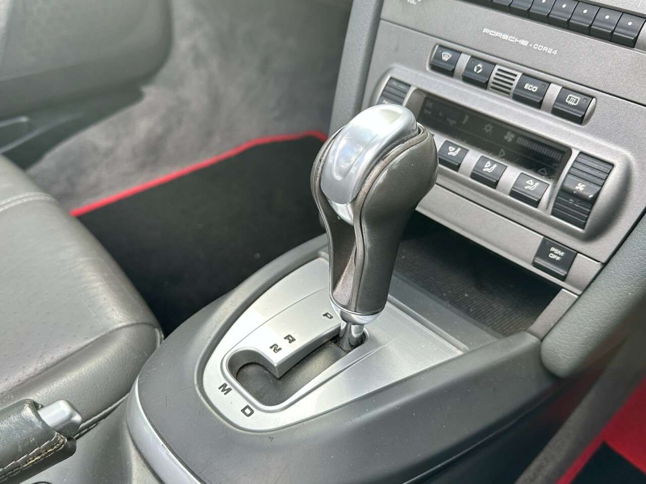 2018 PORSCHE BOXSTER 2018 PORSCHE BOXSTER