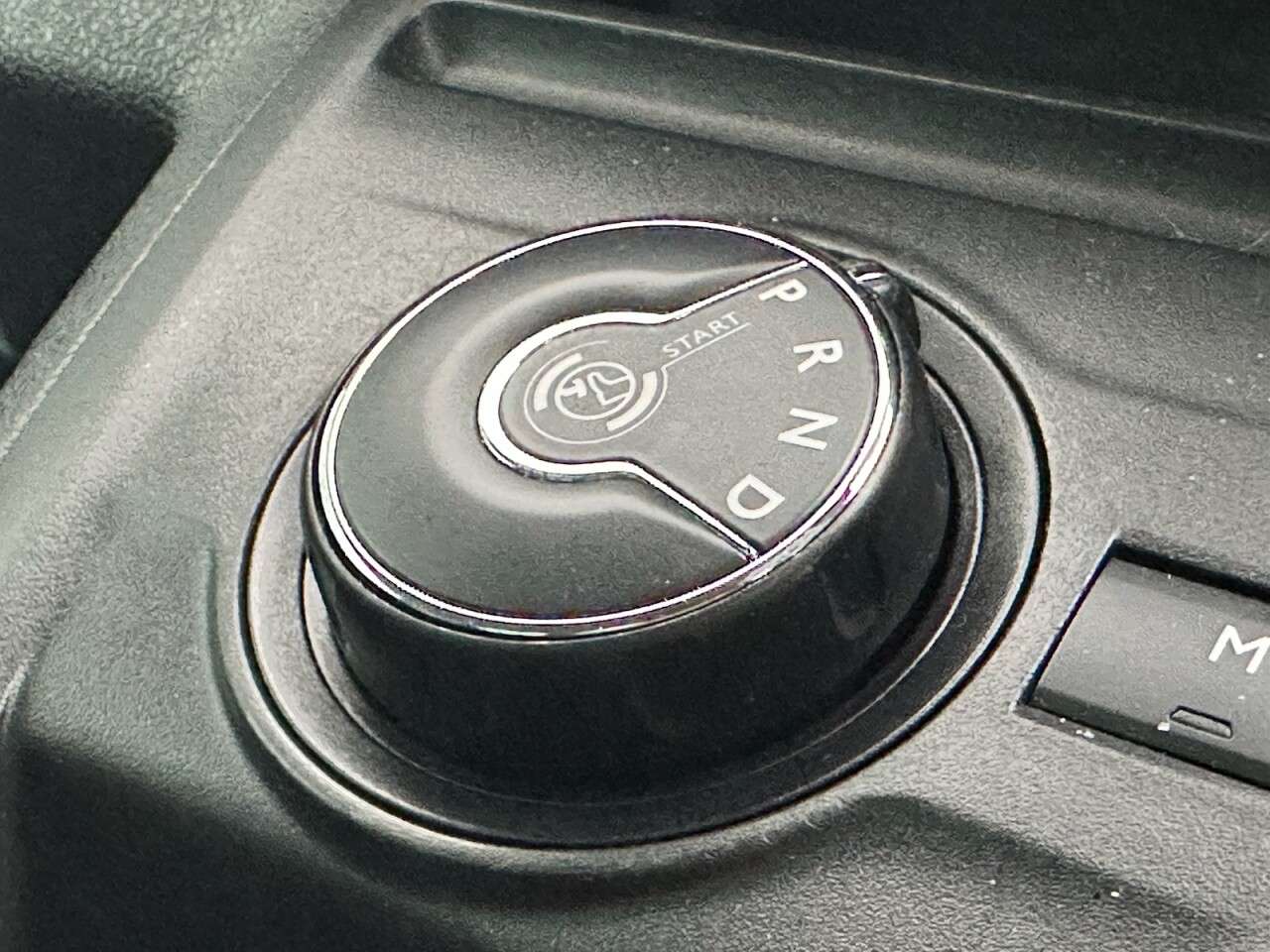 2019 PEUGEOT TRAVELLER 2019 PEUGEOT TRAVELLER