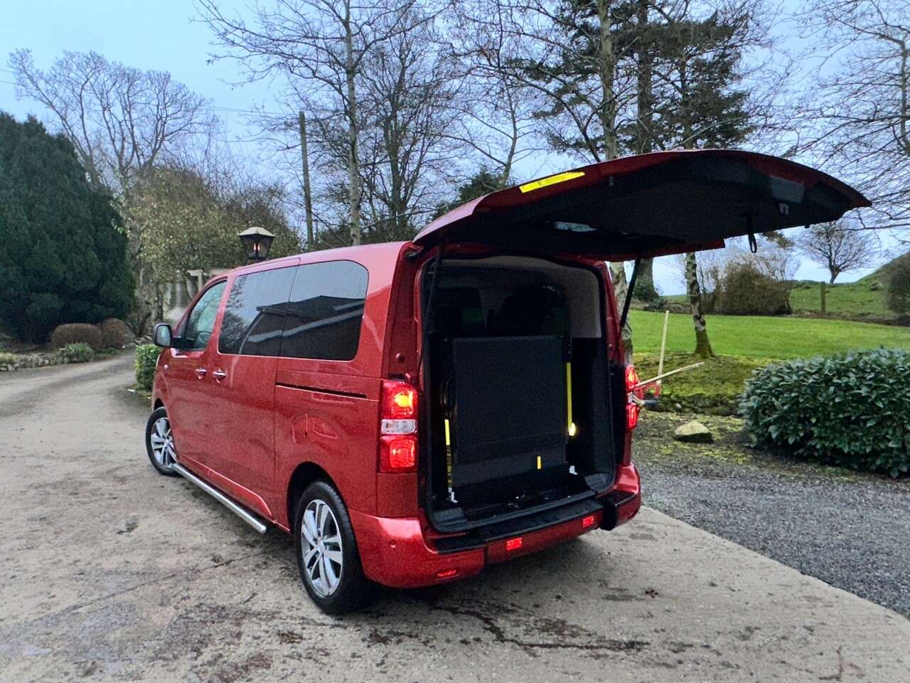 2019 PEUGEOT TRAVELLER 2019 PEUGEOT TRAVELLER