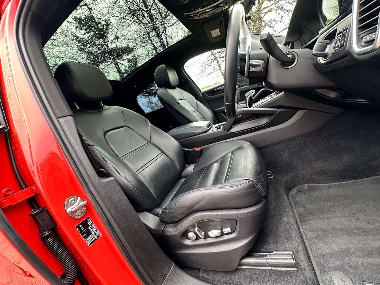 2021 PORSCHE CAYENNE E HYBRID 2021 PORSCHE CAYENNE E HYBRID