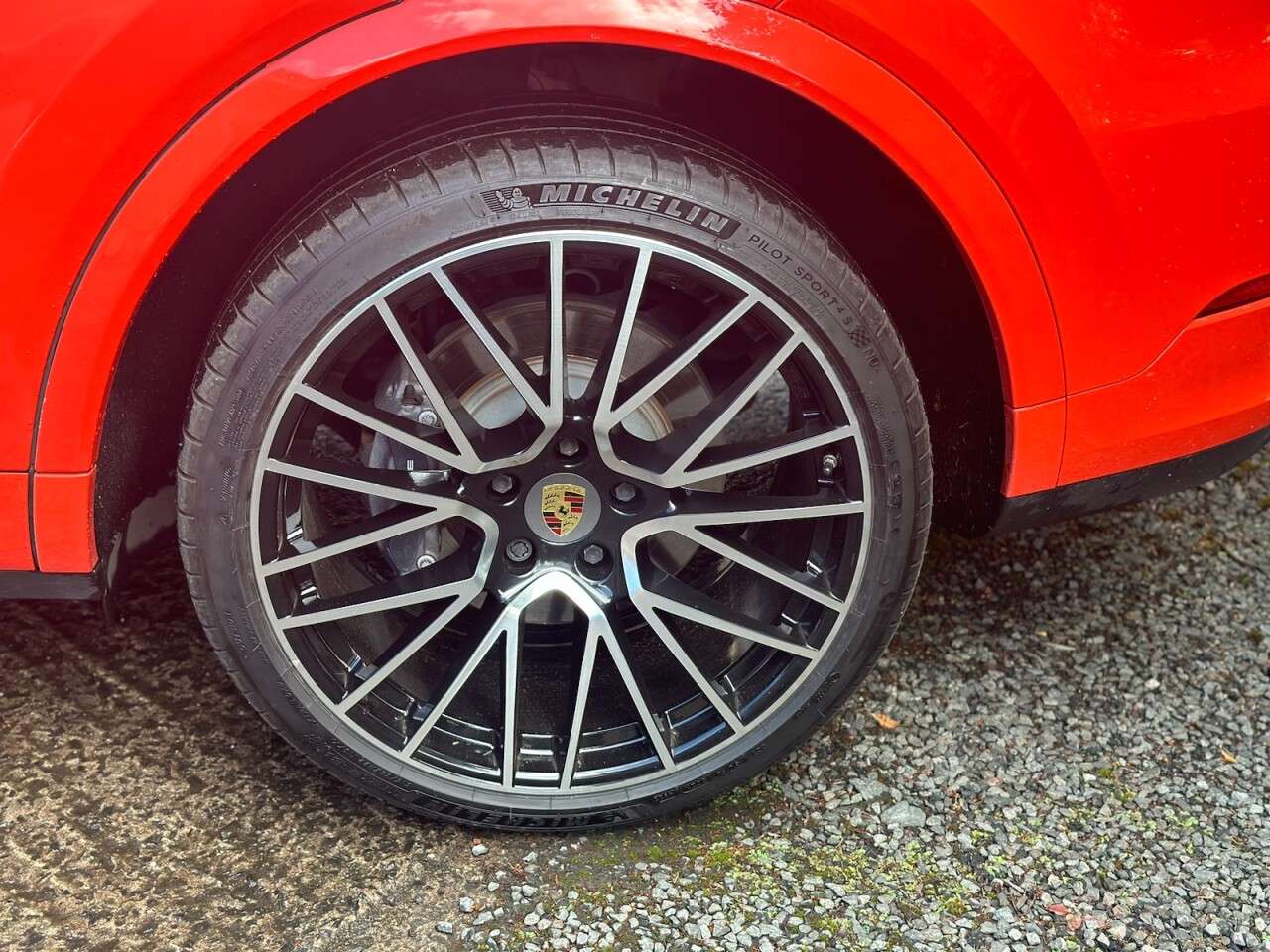 2021 PORSCHE CAYENNE E HYBRID 2021 PORSCHE CAYENNE E HYBRID