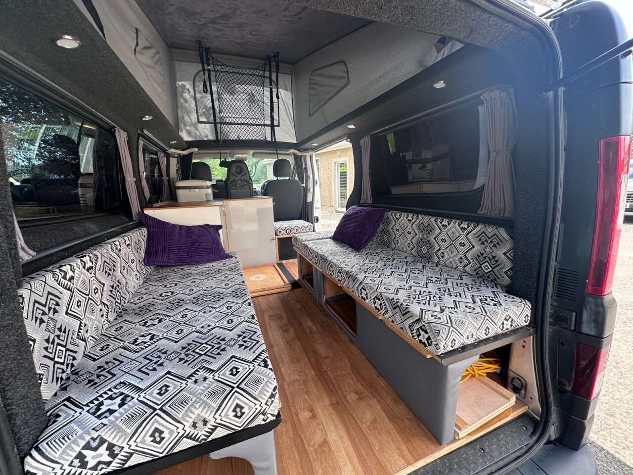 null RENAULT TRAFIC null RENAULT TRAFIC