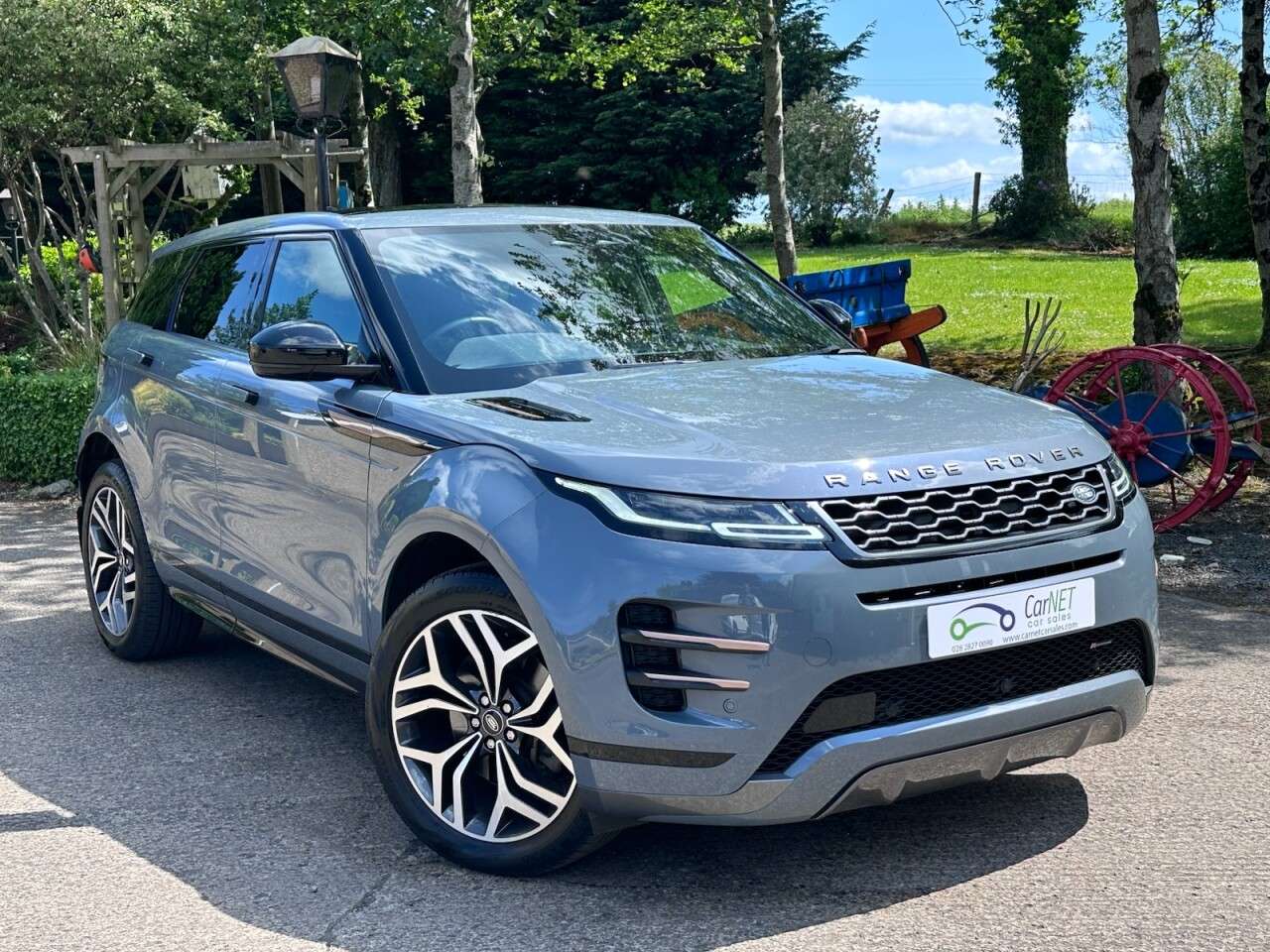 A 2025 LAND ROVER RANGE ROVER EVOQUE 2.0 D200 MHEV R-Dynamic HSE SUV 5dr Diesel Auto 4WD Euro 6 (s/s) (204 ps) A 2025 LAND ROVER RANGE ROVER EVOQUE 2.0 D200 MHEV R-Dynamic HSE SUV 5dr Diesel Auto 4WD Euro 6 (s/s) (204 ps)