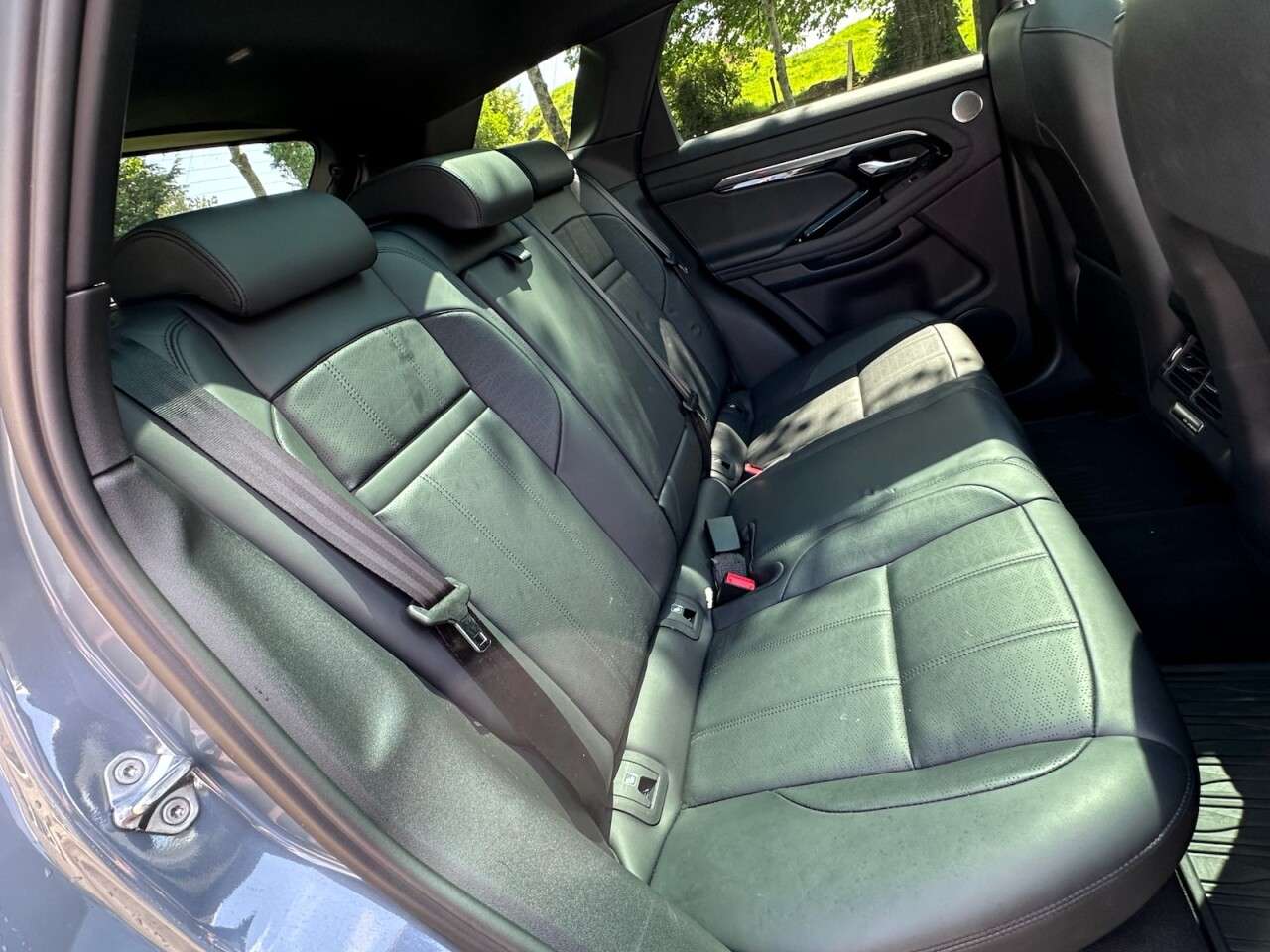 2025 LAND ROVER RANGE ROVER EVOQUE 2025 LAND ROVER RANGE ROVER EVOQUE