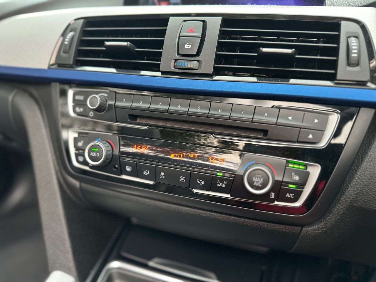 A 2015 BMW 4 SERIES 420D M SPORT A 2015 BMW 4 SERIES 420D M SPORT