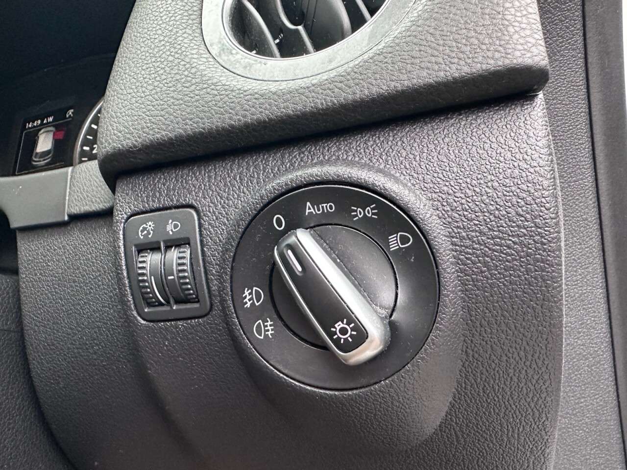 2014 VOLKSWAGEN TIGUAN 2014 VOLKSWAGEN TIGUAN