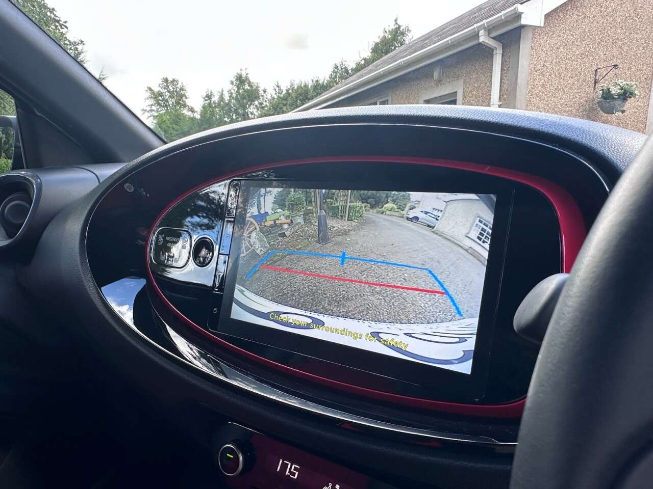 2023 TOYOTA AYGO X 2023 TOYOTA AYGO X