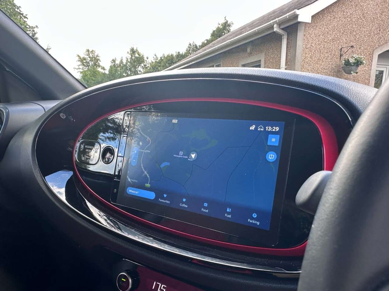 2023 TOYOTA AYGO X 2023 TOYOTA AYGO X