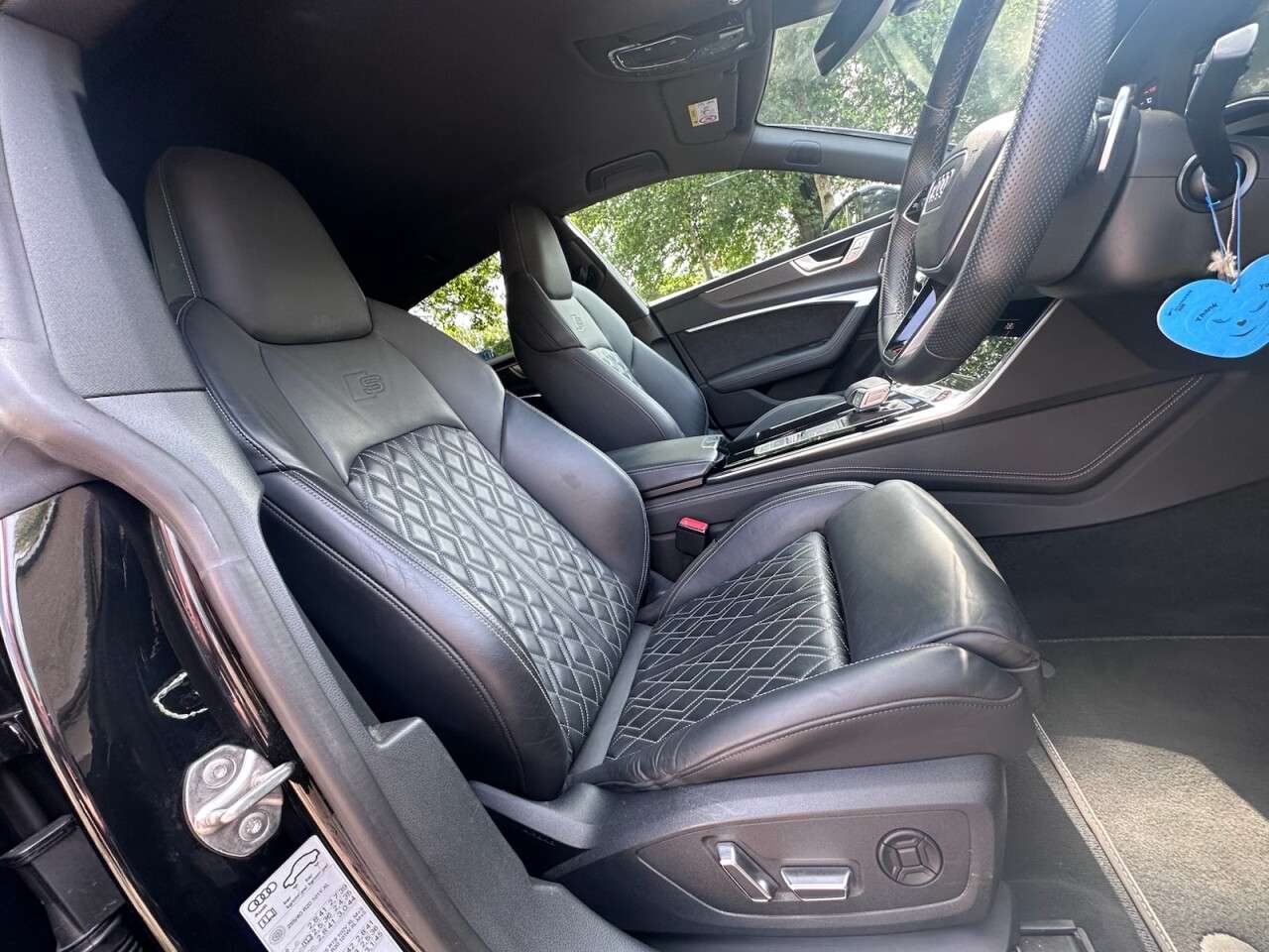 null AUDI S7 null AUDI S7