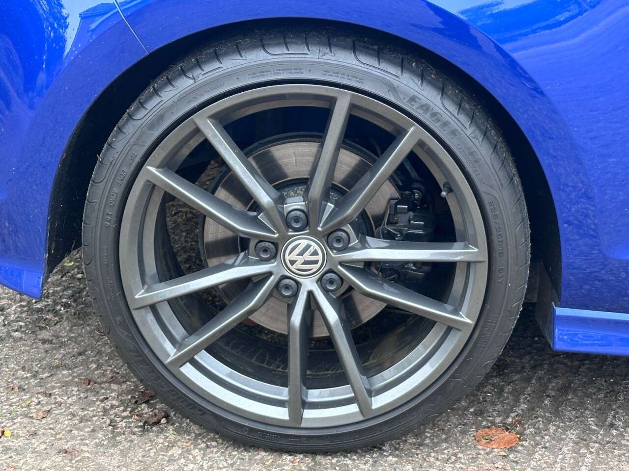 null VOLKSWAGEN GOLF null VOLKSWAGEN GOLF