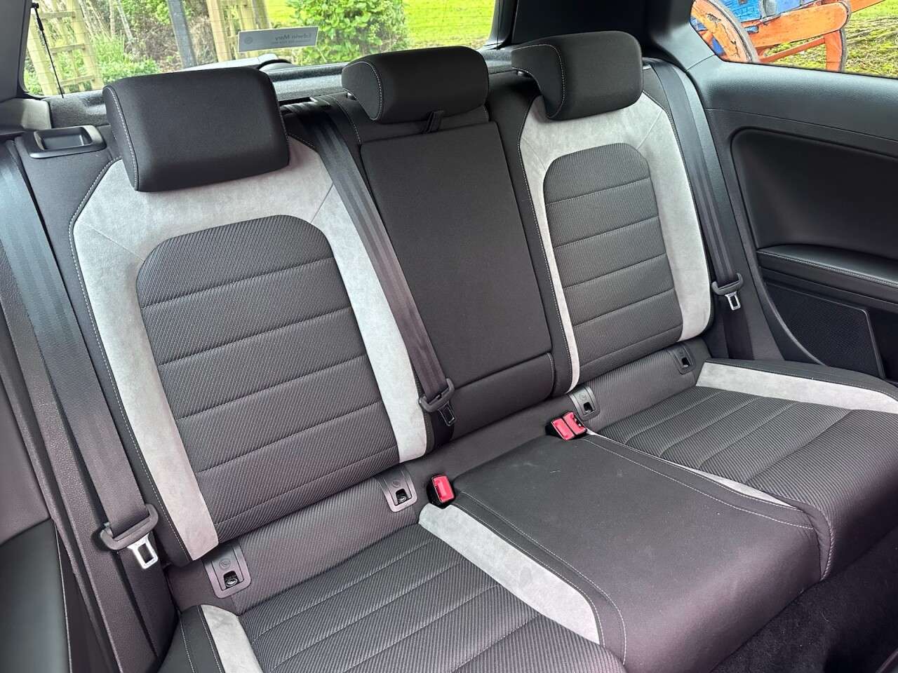 null VOLKSWAGEN GOLF null VOLKSWAGEN GOLF