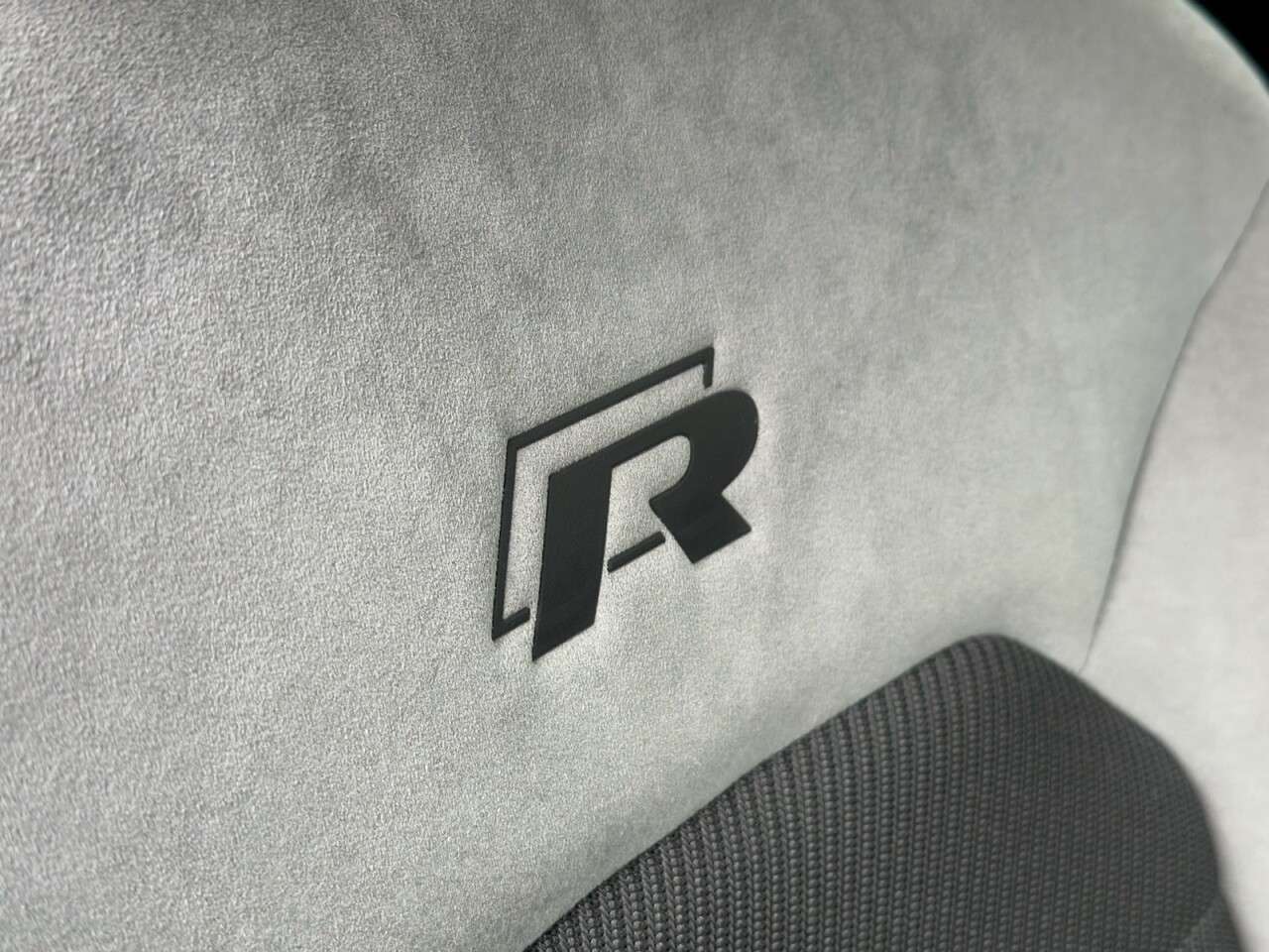 null VOLKSWAGEN GOLF null VOLKSWAGEN GOLF