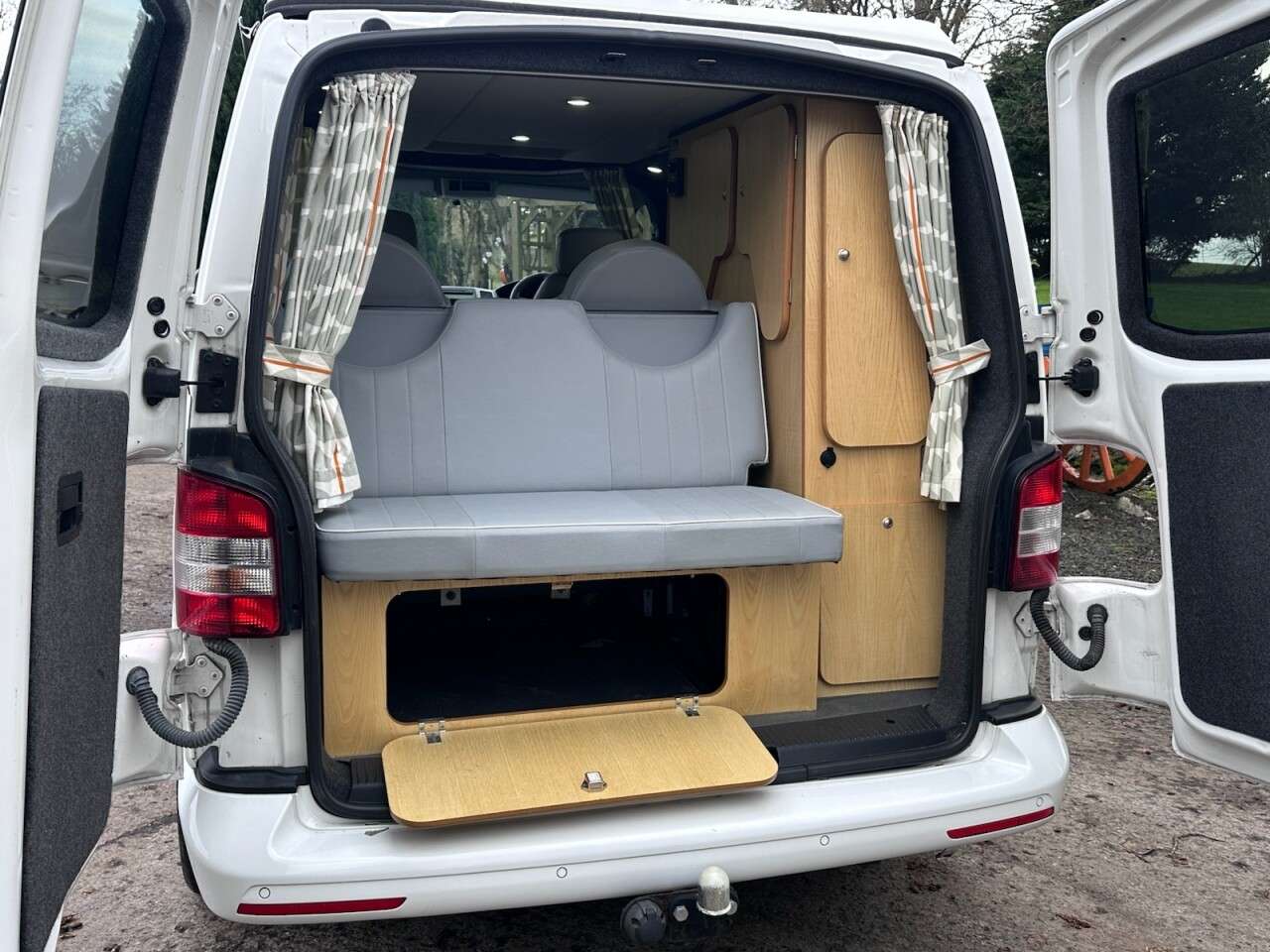 null VOLKSWAGEN TRANSPORTER null VOLKSWAGEN TRANSPORTER