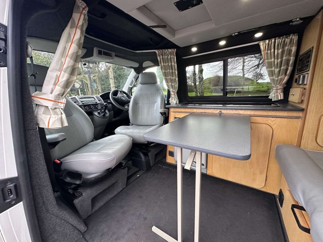 null VOLKSWAGEN TRANSPORTER null VOLKSWAGEN TRANSPORTER