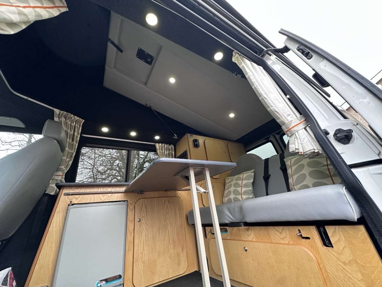 null VOLKSWAGEN TRANSPORTER null VOLKSWAGEN TRANSPORTER