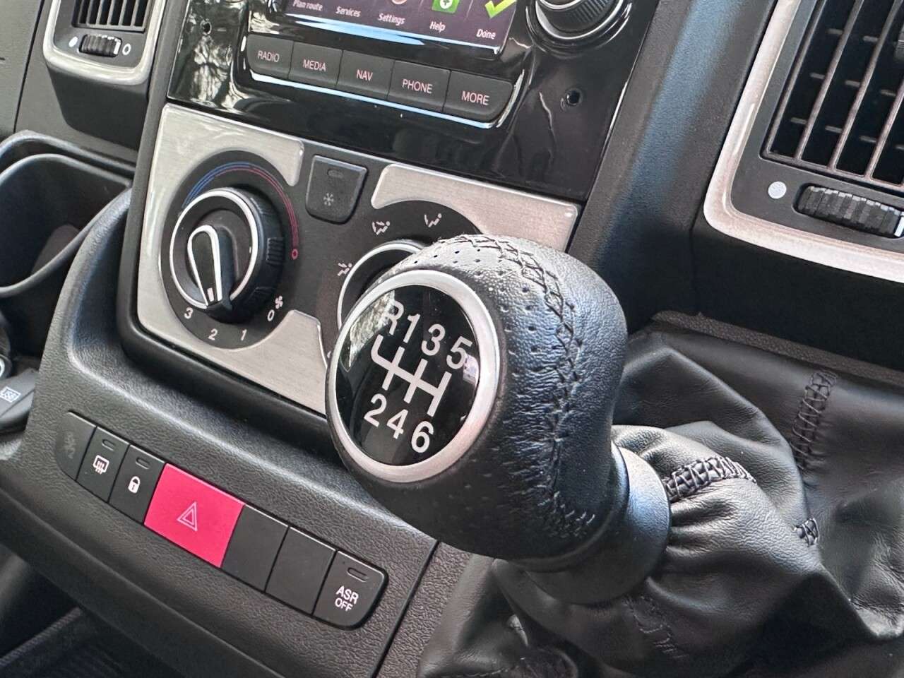 null PEUGEOT null PEUGEOT