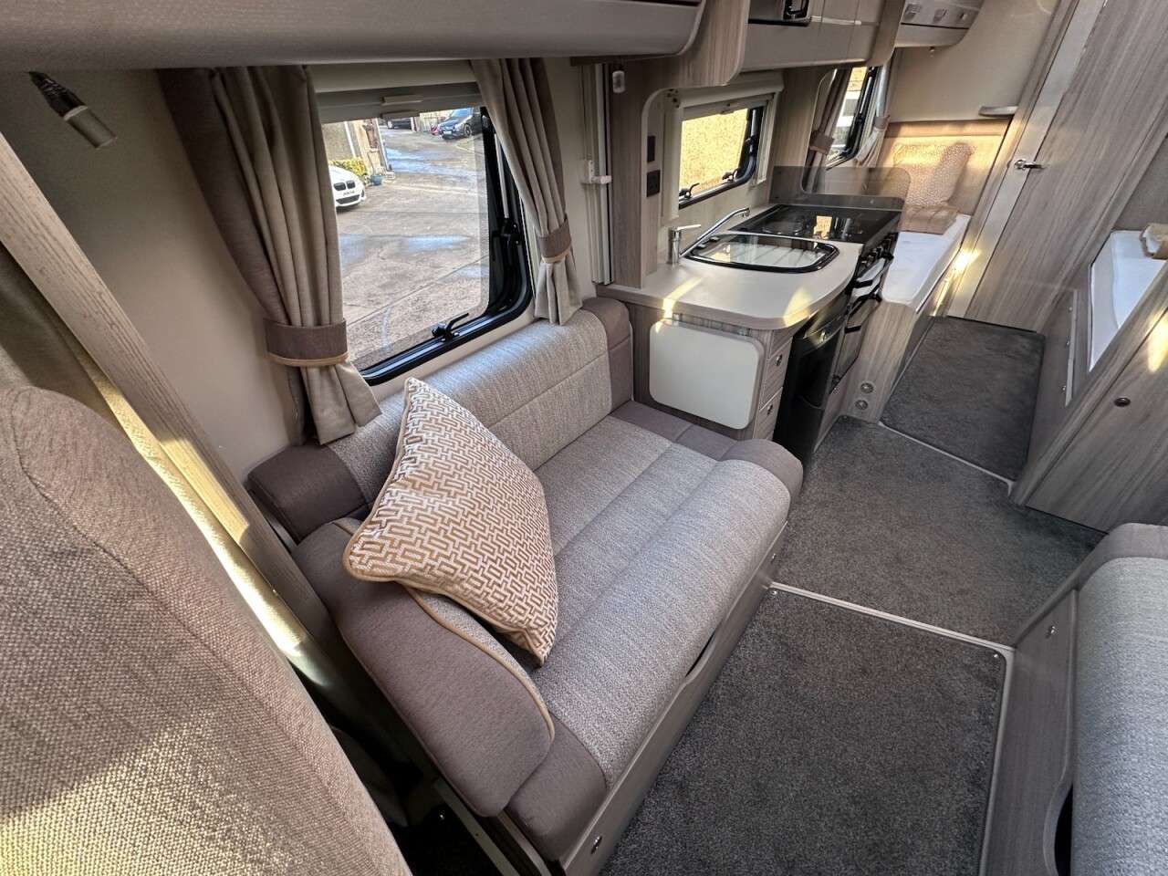 null PEUGEOT null PEUGEOT