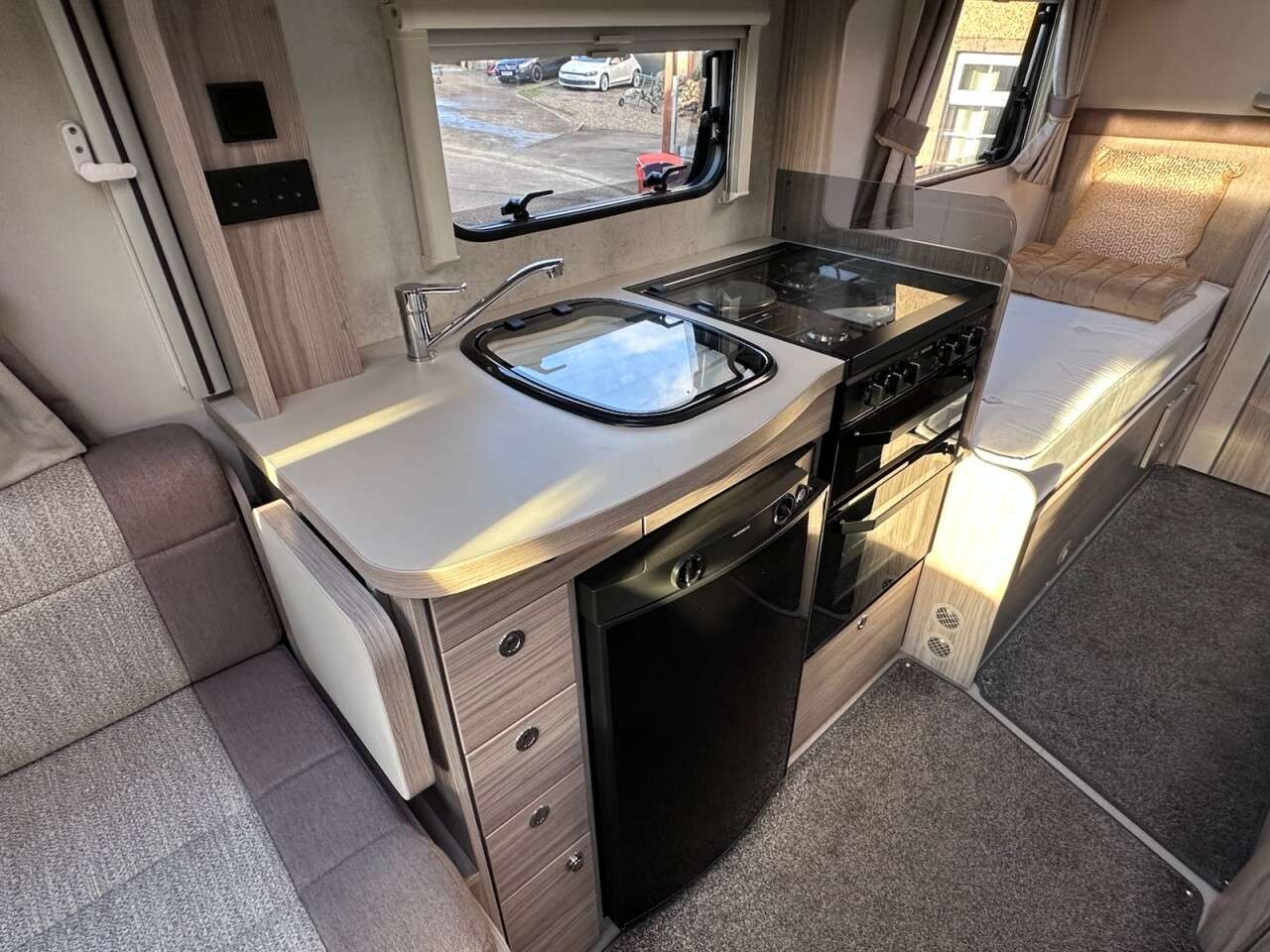 null PEUGEOT null PEUGEOT