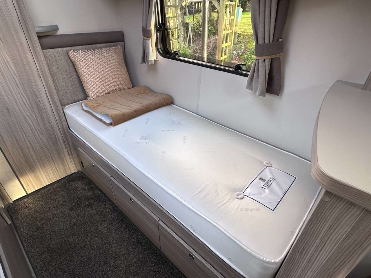 null PEUGEOT null PEUGEOT