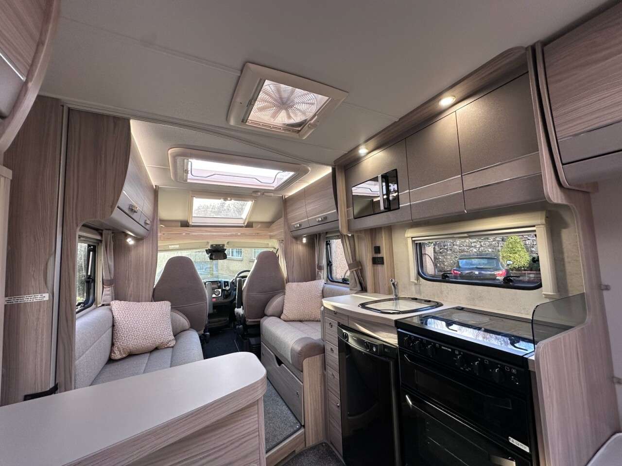 null PEUGEOT null PEUGEOT