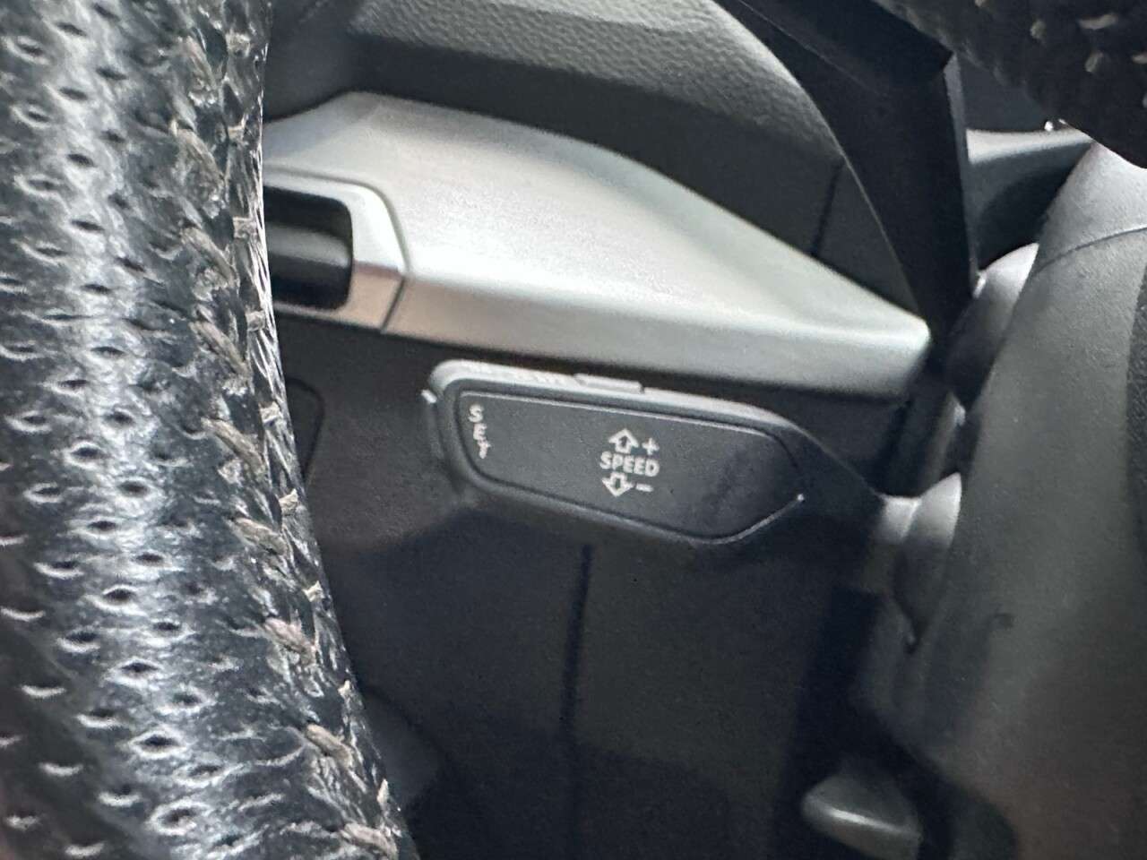 2020 AUDI Q2 2020 AUDI Q2