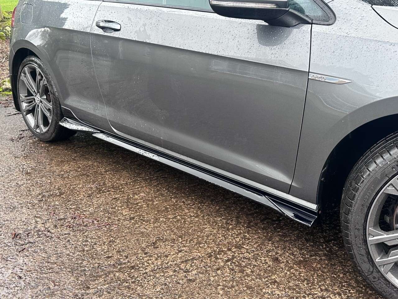 2017 VOLKSWAGEN GOLF 2017 VOLKSWAGEN GOLF