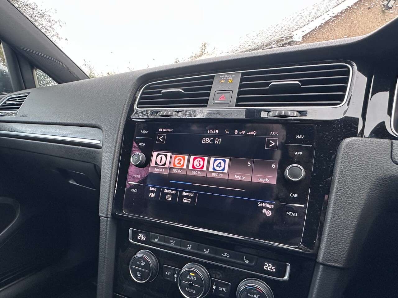 2017 VOLKSWAGEN GOLF 2017 VOLKSWAGEN GOLF