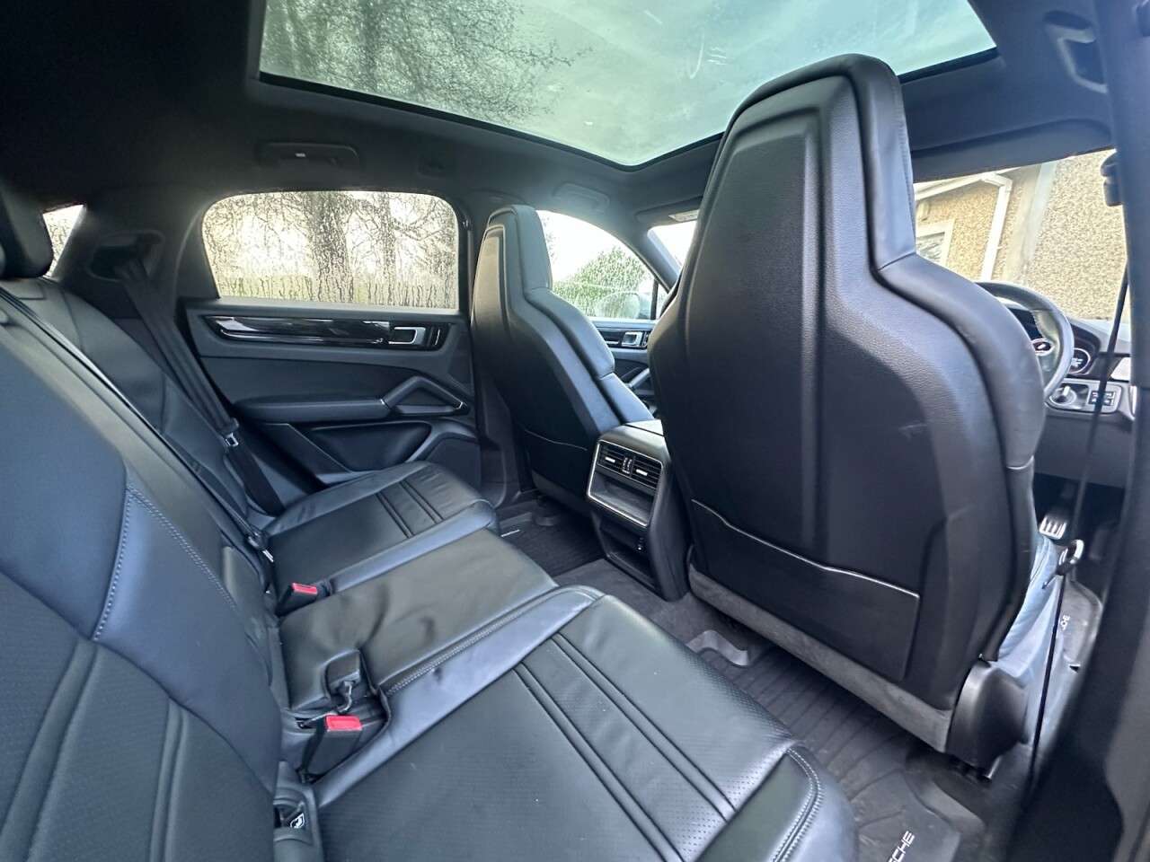 2021 PORSCHE CAYENNE 2021 PORSCHE CAYENNE