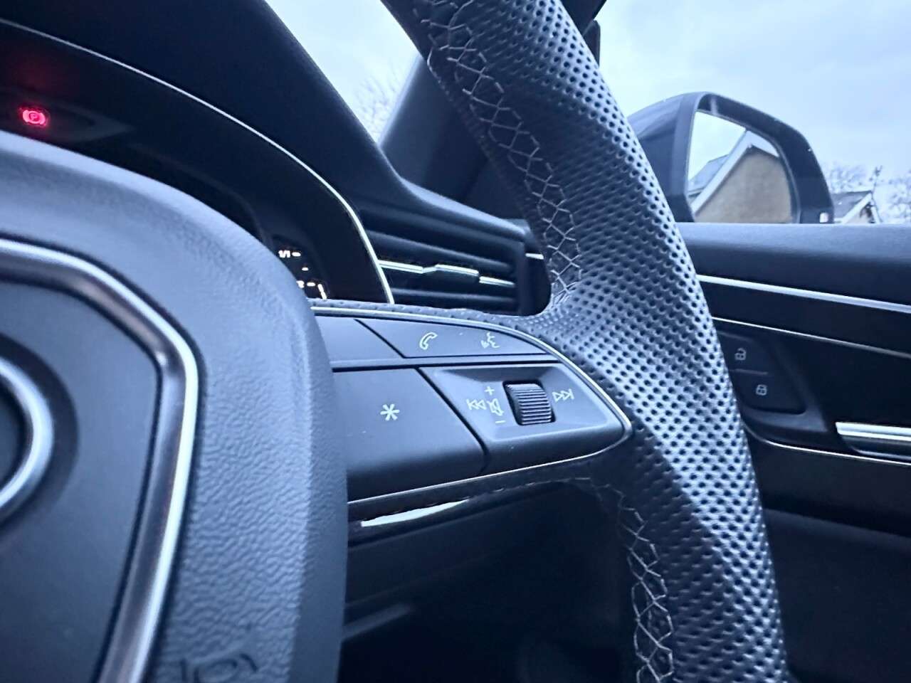 2022 AUDI Q8 2022 AUDI Q8