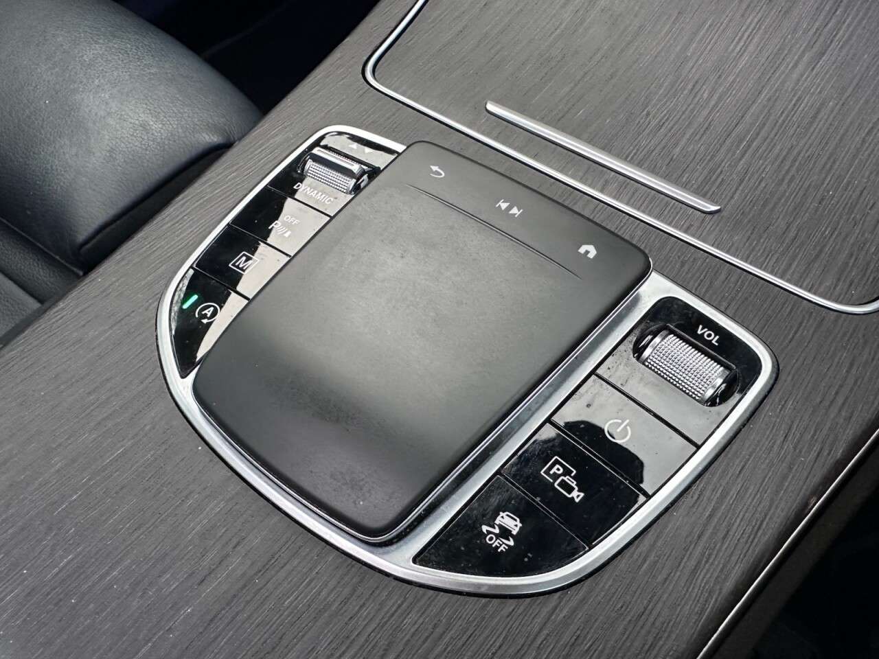 2021 MERCEDES-BENZ GLC 2021 MERCEDES-BENZ GLC