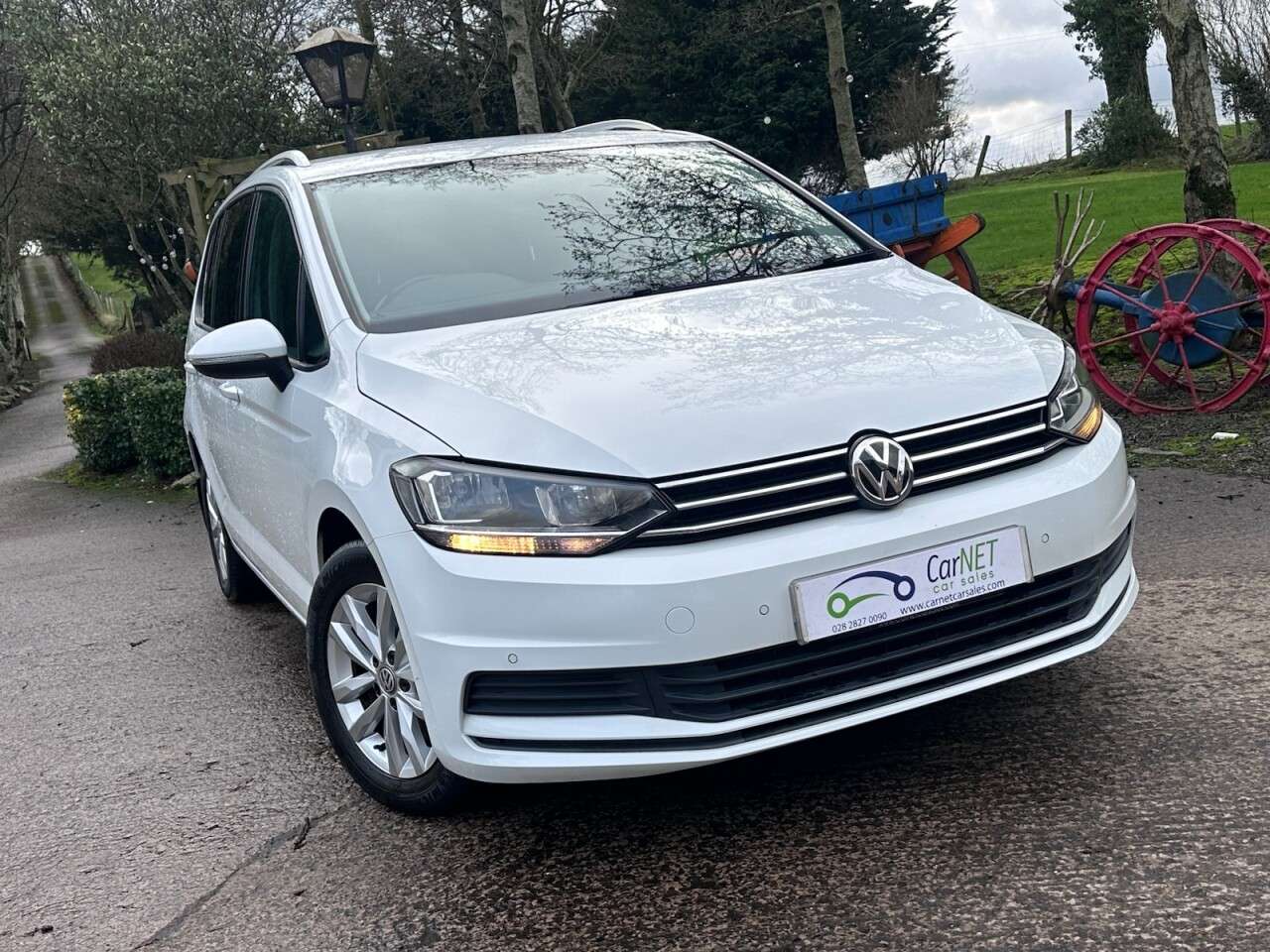 2017 VOLKSWAGEN TOURAN 2017 VOLKSWAGEN TOURAN